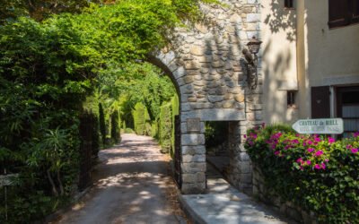 Chateau de Riell — gepflegte Schloss Atmosphäre in den französischen Pyrenäen