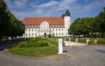 Schlosshotel Fleesensee — E‑Bike Radtouren Plauer See — Fleesensee — Kölpinsee