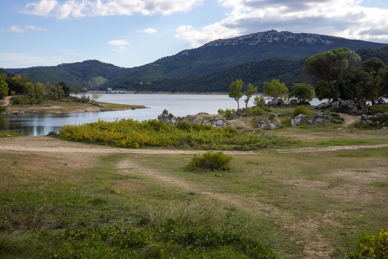 Darnius Stausee Sicht auf den Stausee bei Darnius